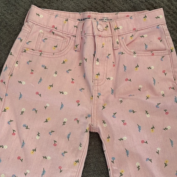 Baggy Wide leg jeans.  Brand New - Picture 2 of 4